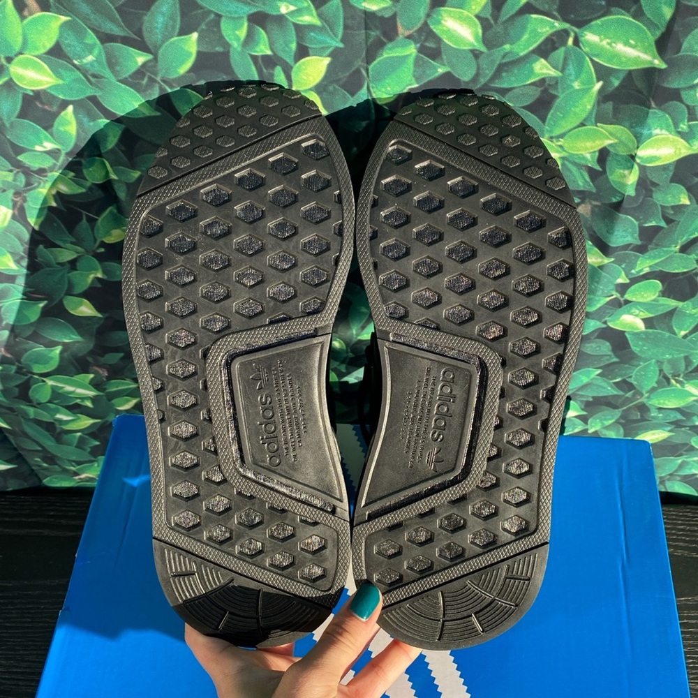 Adidas NMD - Picture 2 of 4